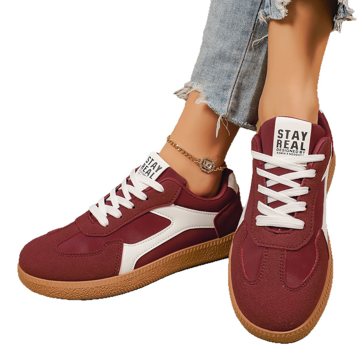 Sneakers thumbnail 2