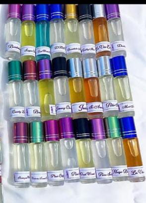 ‎Bombshell  ‎Sugar baby  ‎Bacarat Rounge, Mad about you, black oud, Amouge interlude, Creed aventus, one million, thumbnail 2
